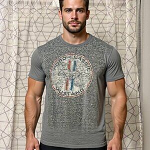 Ford Classic Mustang Men's Short Sleeve Tee